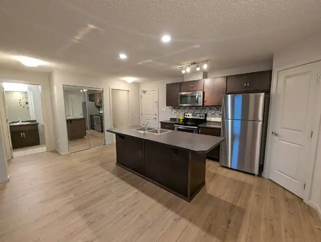 2 BED   2 BATH CONDO – CHARLESWORTH