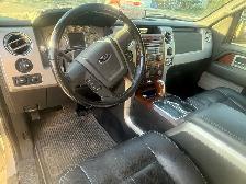 2010 Ford F-150 Lariat Crew Cab 4x4 - Photo 9