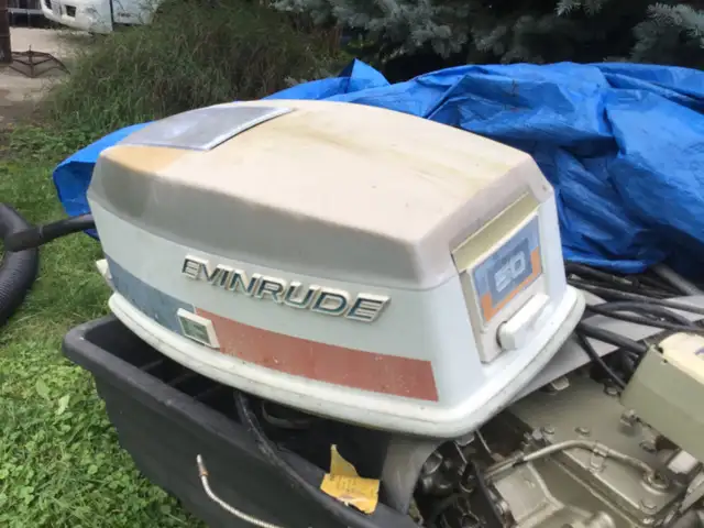 50 HORSEPOWER EVINRUDE OUTBOARD MOTOR/CONTROLS ETC