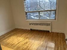 Apartment  5.5 for Rent nearby Univ. metro's....... - Photo 8