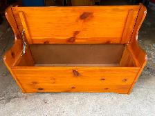 Storage Bench - Photo 6