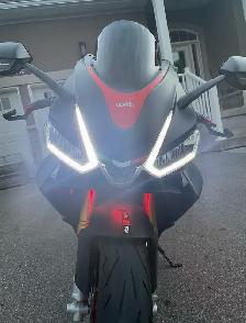 2021 Aprilia RS660 - Photo 3