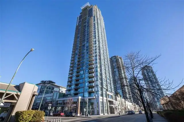 $2,300/month | 1 Bed  1 Bath  Parking | Coquitlam, BC