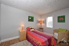4-Bed House on 1.3 Acres, Greely / Findlay Creek — $3,000 - Photo 8