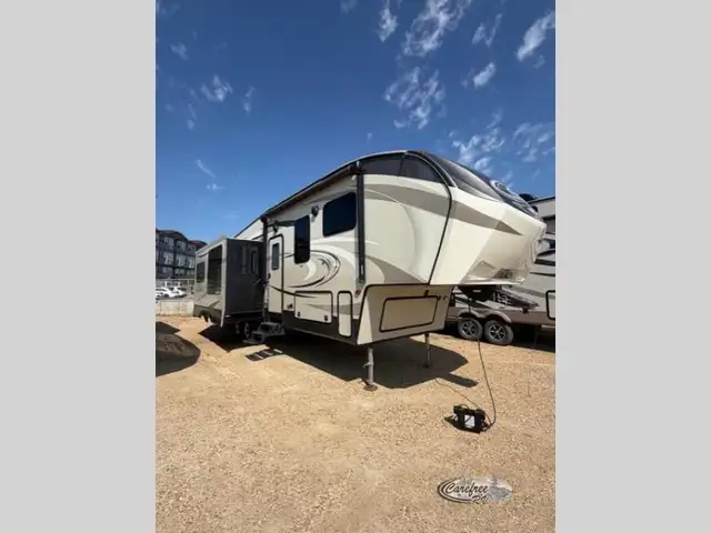 2016 Keystone RV Cougar 336BHS