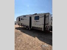 2016 Keystone RV Cougar 336BHS - Photo 3