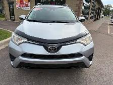 2018 Toyota RAV4 - Photo 2