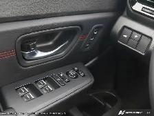 2026 Honda Pilot Black Edition - Photo 15