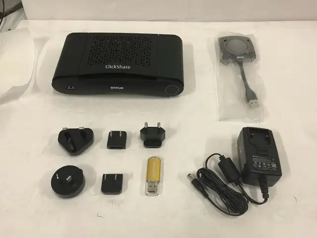 Clickshare CS100 wireless presentation system