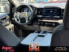 2025 Chevrolet Silverado 1500 - Photo 18