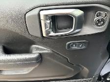 2024 Jeep Wrangler Rubicon  Manual  Available Until Exported - Photo 11