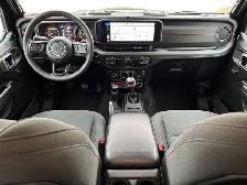 2024 Jeep Wrangler Rubicon  Manual  Available Until Exported - Photo 12