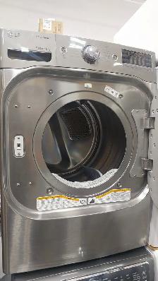 Dryer - 30' LG 9 cu ft - Front Load - Stainless Steel - Used - Photo 2