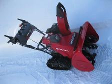 Souffleuse HONDA HSS724CT Snowblower Souffleur chenilles