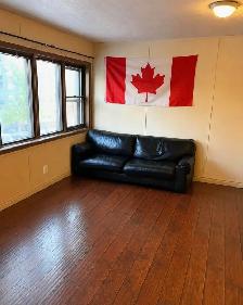 Downtown apartment 2 bed 1 bath - Photo 3