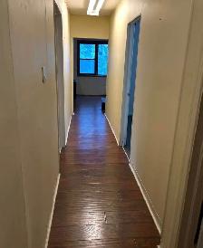 Downtown apartment 2 bed 1 bath - Photo 4