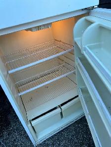 Inglis Fridge - Photo 3