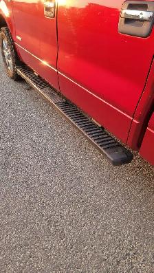 Saftied 2013 Ford F150 xlt 4x4 - Photo 6