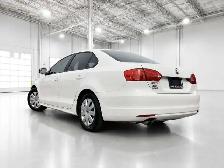 2013 Volkswagen Jetta Trendline Plus | 5Spd Manual | AS IS | FWD - Photo 4