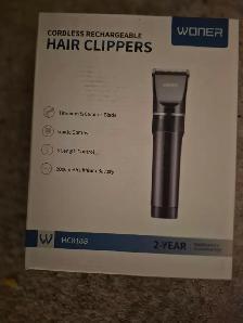 CORDLESS RECHARGEABLE HAIR CLIPPERS