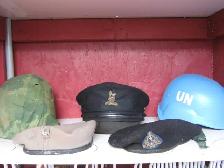 Military Items - Photo 8