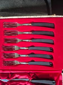Glo-hill knives and forks set . - Photo 2