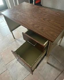 Desk for sale - Photo 3