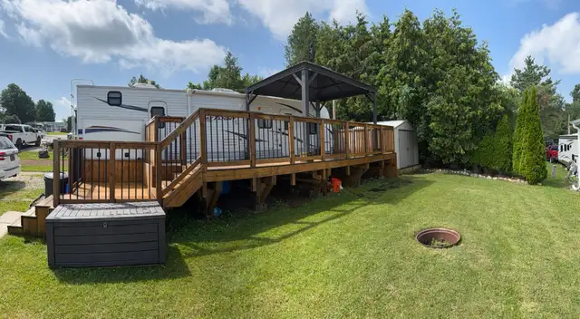 Turnkey Seasonal Trailer on Lake Chemong