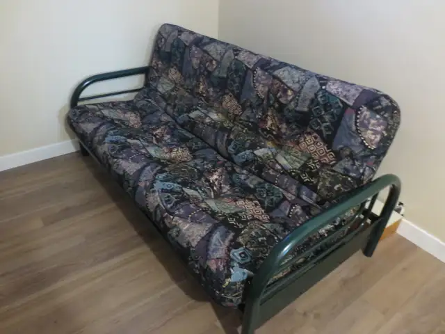 Futon in excellent shape