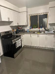 Large Basement Bedroom with bonus space! Private basement! - Photo 4