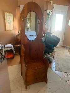 Free natural finish pine hallway chair with mirror