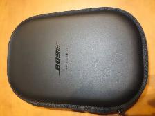 Bose Wireless Headphones - Photo 2