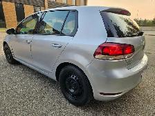 2012 Volkswagen Golf Trendline 2.5L 5Cyl 'Manual' - Photo 4