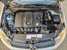2012 Volkswagen Golf Trendline 2.5L 5Cyl 'Manual' - Photo 10