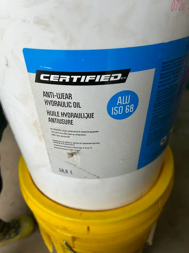 ISO 68 hydraulic oil