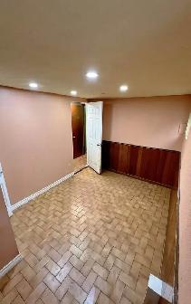 Mississauga private room | $900 | Wi-Fi included