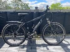Specialized Hardrock Sport Mountain Bike