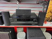 amplificateur Onkyo fourni avec 3 haut parleur