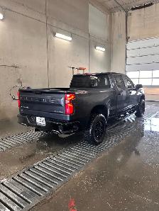 Clean Chevrolet 2019 trail boss 1500 - Photo 2