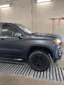 Clean Chevrolet 2019 trail boss 1500 - Photo 3