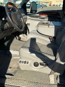 2006 Ford F-350 Lariat Diesel - Photo 8