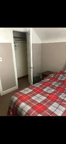 Room for rent/ Student Rental/ For October 1 st  $500.00 - Photo 4
