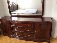 QEEN BEDROOM SET FOR SALE - Photo 2