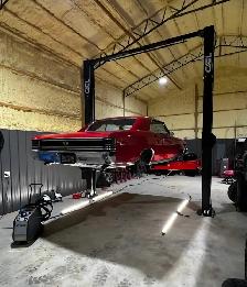 New CAEL Two Post Hoists Lift - Certified
