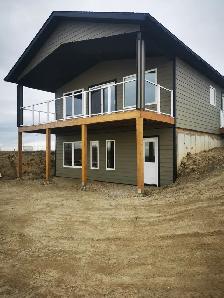 Waterfront House for Sale in Saskatchewan - Photo 2