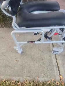 Adult wheelchair tilt commode - Photo 2