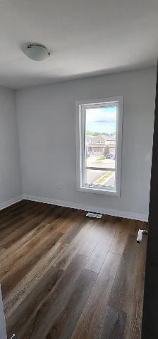 3BR-2.5 Bath - 51 Sparrow Ave, Cambridge - Photo 5