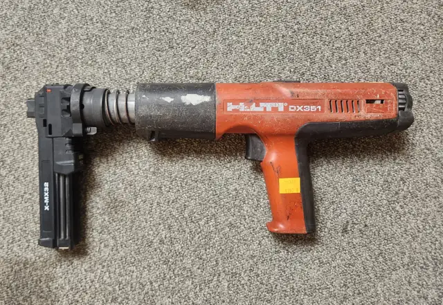 Hilti Powder Actuated Tool DX351