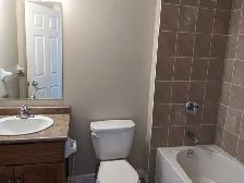 3 BEDROOM 2.5 WASHROOM UPPERLEVEL HOUSE FOR RENT IN   GUELPH - Photo 2