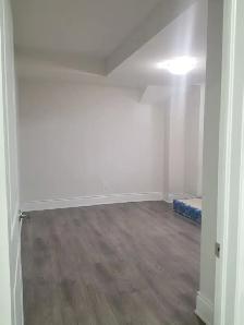 2 Bed 1 Bath Basement Tenancy - Photo 7